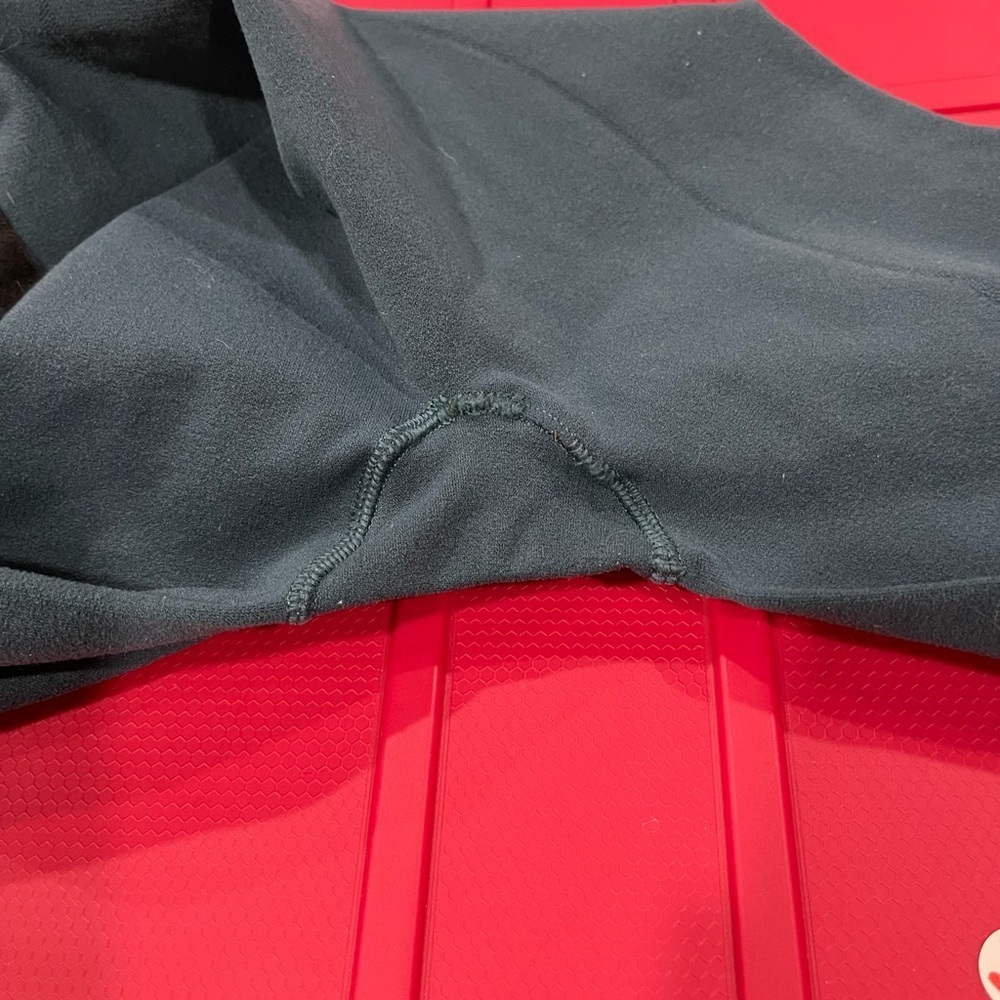 Lululemon dark green leggings - Picture 7 of 16